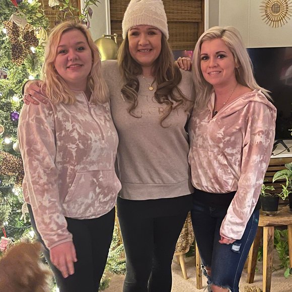 Meet your Posher, Michele - Picture 1 of 1